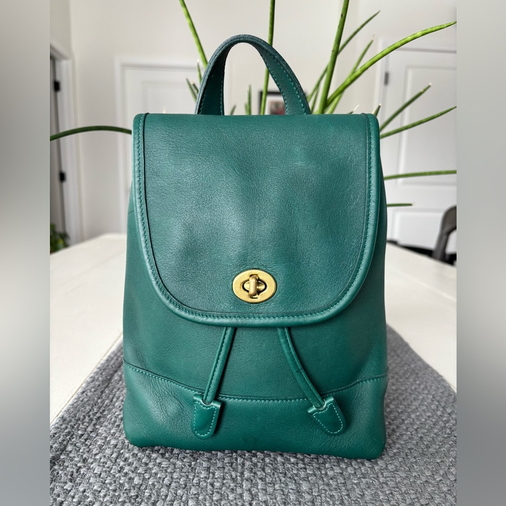 (HTF) Vintage  Coach Daypack (small) in Jade #9960